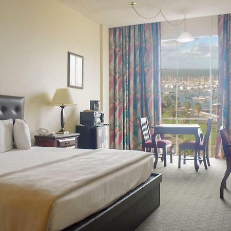 Hotel Corpus Christi Bayfront Екстер'єр фото